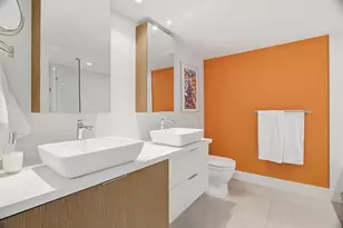 1000 Parkview Dr, Hallandale Beach, FL 33009 - Photo 27