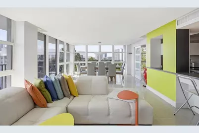 1000  Parkview Dr, Unit #1030, Hallandale Beach, FL 33009 - Photo 11