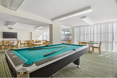 1000  Parkview Dr, Unit #1030, Hallandale Beach, FL 33009 - Photo 35