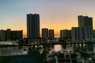 1000 Parkview Dr, Hallandale Beach, FL 33009 - Photo 1