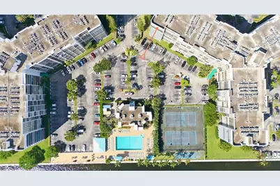 1000  Parkview Dr, Unit #1030, Hallandale Beach, FL 33009 - Photo 37