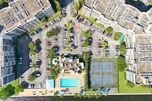 1000 Parkview Dr, Hallandale Beach, FL 33009 - Photo 37