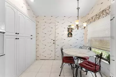 8333  Springlake Dr, Unit #A, Boca Raton, FL 33496 - Photo 13