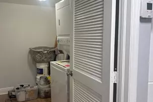 10724 W Clairmont Cir, Fort Lauderdale, FL 33321 - Photo 25