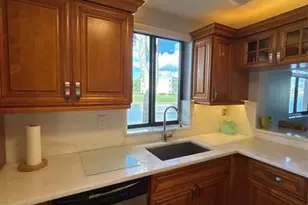 10724 W Clairmont Cir, Fort Lauderdale, FL 33321 - Photo 7