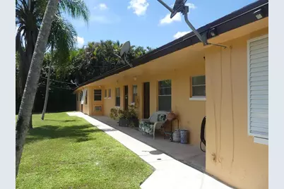 4725 SW 65th Ave, Davie, FL 33314 - Photo 3