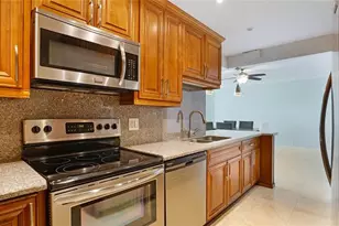 4250 Galt Ocean Dr, Fort Lauderdale, FL 33308 - Photo 13