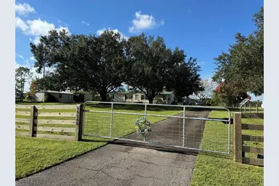 19580 NW 80th Dr, Okeechobee, FL 34972 - Photo 15