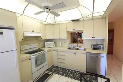 3201  Portofino Pt, Unit #E3, Coconut Creek, FL 33066 - Photo 3