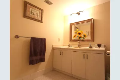 3201  Portofino Pt, Unit #E3, Coconut Creek, FL 33066 - Photo 13