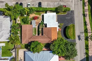 2713 NE 33rd Ave, Fort Lauderdale, FL 33308 - Photo 9