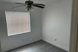 871 NE 207th Terrace, Miami, FL 33179 - Photo 17