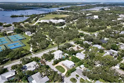 511  Gardenia Ln, Vero Beach, FL 32963 - Photo 43