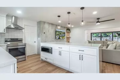 1399 W Camino Real, Boca Raton, FL 33486 - Photo 5