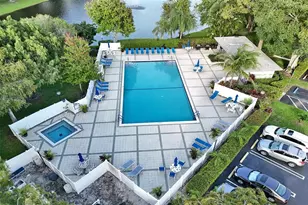 2334 S Cypress Bend Dr, Pompano Beach, FL 33069 - Photo 45