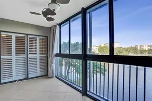 2334 S Cypress Bend Dr, Pompano Beach, FL 33069 - Photo 35