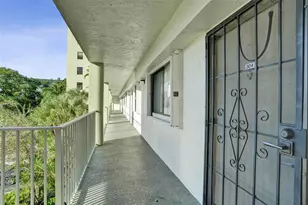 2334 S Cypress Bend Dr, Pompano Beach, FL 33069 - Photo 67