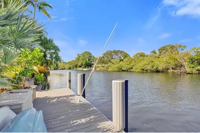 417 NE 29th St, Wilton Manors, FL 33334 - Photo 23