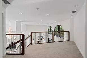 2325 NE 28th St, Lighthouse Point, FL 33064 - Photo 29