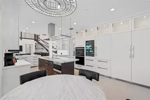 2325 NE 28th St, Lighthouse Point, FL 33064 - Photo 15