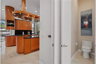 2551 NE 31st Ct, Lighthouse Point, FL 33064 - Photo 17