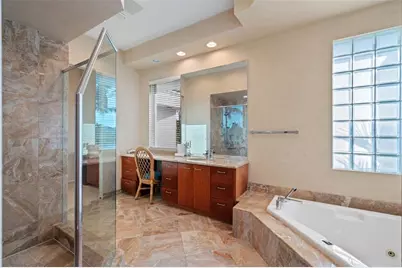 2551 NE 31st Ct, Lighthouse Point, FL 33064 - Photo 25