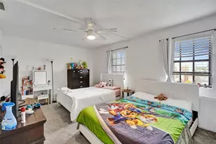 1732 W 72nd St, Hialeah, FL 33014 - Photo 25