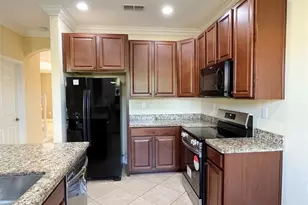 291 Lake Monterey Cir, Boynton Beach, FL 33426 - Photo 11