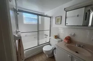 2050 39th St Unit, Lighthouse Point, FL 33064 - Photo 17