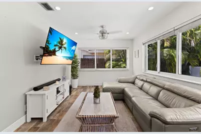 341 NE 49th St, Fort Lauderdale, FL 33334 - Photo 9