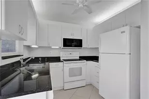 12 NE 20th Ct, Fort Lauderdale, FL 33305 - Photo 5