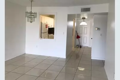 8110  Sunrise Lakes Blvd, Unit #309, Sunrise, FL 33322 - Photo 13