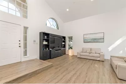 524  Water Pt, Weston, FL 33326 - Photo 5