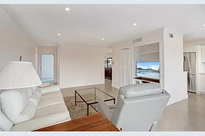 1001 N Riverside Dr, Unit #304, Pompano Beach, FL 33062 - Photo 19