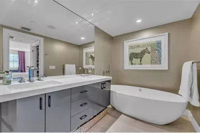 1532 SE 12th St, Unit #304, Fort Lauderdale, FL 33316 - Photo 9