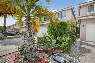 5449 NW 95th Ave, Sunrise, FL 33351 - Photo 3