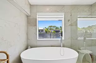 420 SE 13th Ave, Pompano Beach, FL 33060 - Photo 13