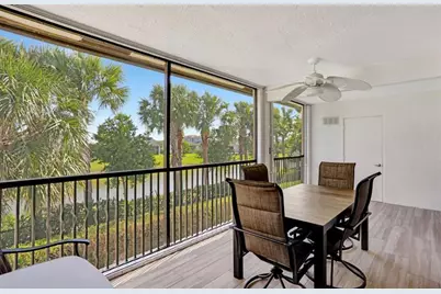 4040  Crystal Lake Dr, Unit #202, Deerfield Beach, FL 33064 - Photo 23