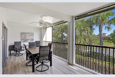 4040  Crystal Lake Dr, Unit #202, Deerfield Beach, FL 33064 - Photo 3