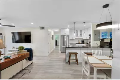 6205  Bay Club Dr, Unit #3, Fort Lauderdale, FL 33308 - Photo 3