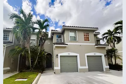 745 NW 132nd Ter, Unit #745, Plantation, FL 33325 - Photo 1