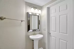 1900 Oceanwalk Ln, Pompano Beach, FL 33062 - Photo 17