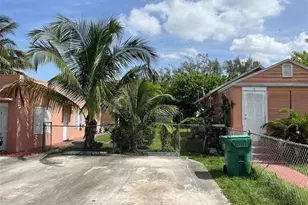 22 SW 11th St, Dania Beach, FL 33004 - Photo 9