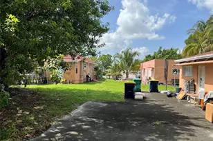 22 SW 11th St, Dania Beach, FL 33004 - Photo 15