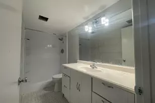 5530 NW 44th St, Lauderhill, FL 33319 - Photo 5