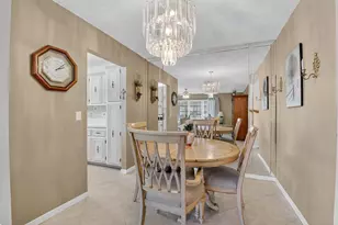 1025 South Dr, Delray Beach, FL 33445 - Photo 11