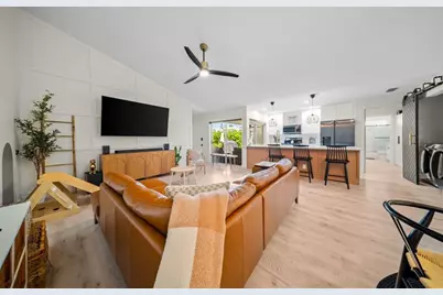 1250 NW Sun Terrace Cir, Unit #16A, Port Saint Lucie, FL 34986 - Photo 9