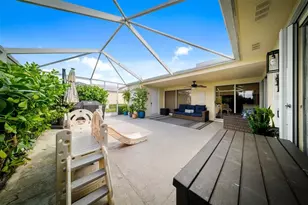 1250 NW Sun Terrace Cir, Port Saint Lucie, FL 34986 - Photo 27