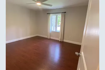 300 NE 17th Ave, Fort Lauderdale, FL 33301 - Photo 11