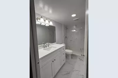 4152  Inverrary Dr, Unit #101, Lauderhill, FL 33319 - Photo 7